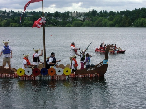 How to make a Cardboard Viking Longship. Wiking-hero